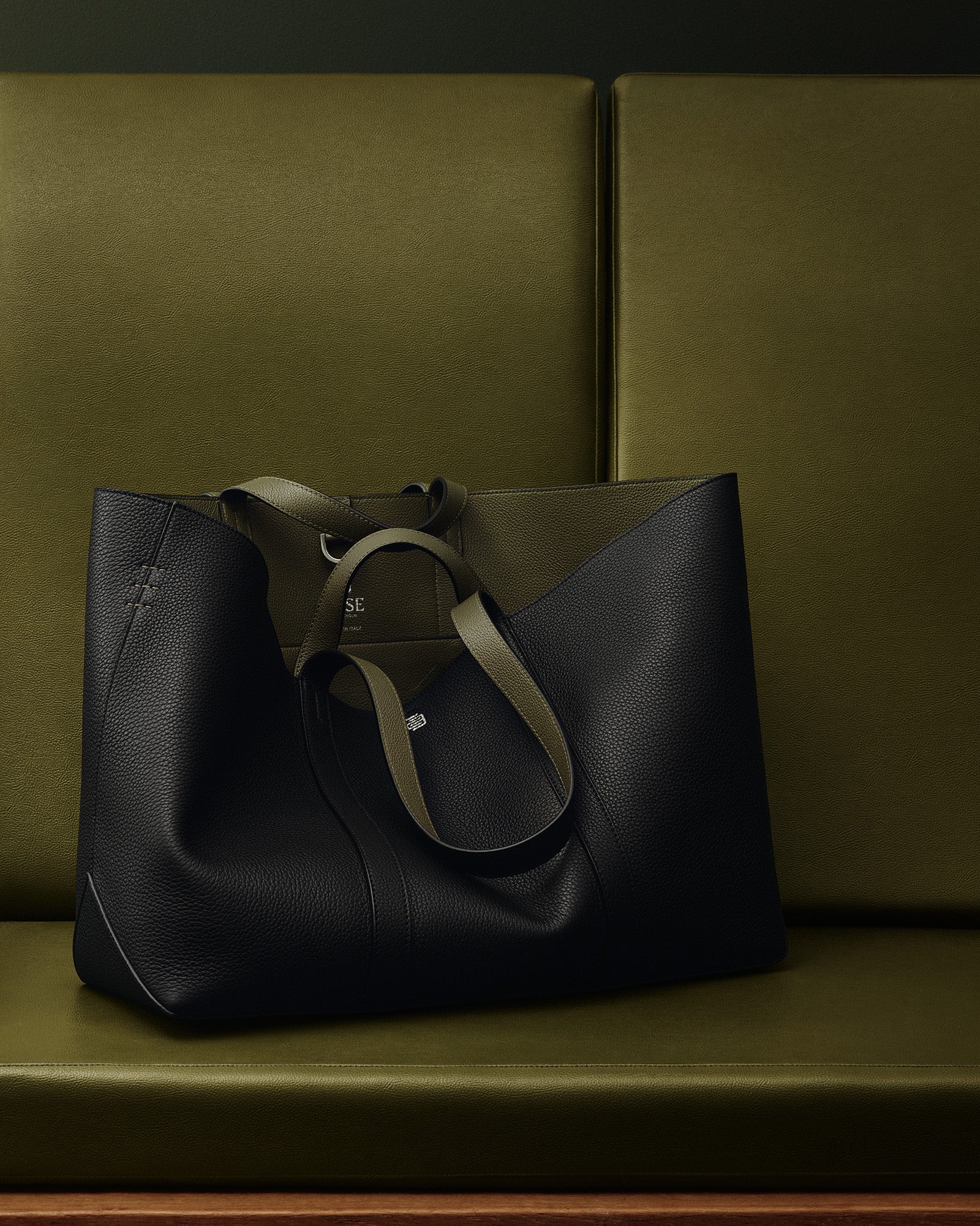 Large Sanda Tote Black Moss Green – ENSE